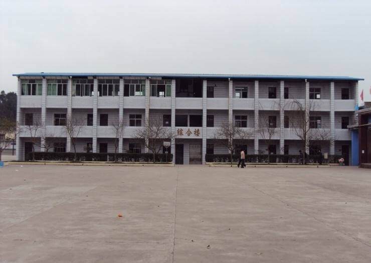 良安中學怎么樣、好不好？