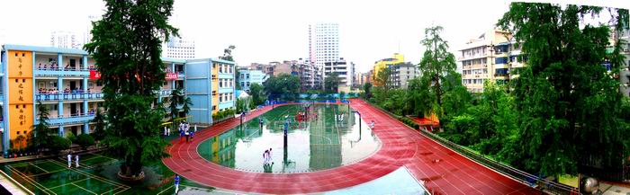 成都石室聯(lián)合中學(xué)地理位置在哪兒？