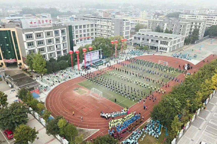 羅江縣七一潺亭中學2019年中考招生分數(shù)是多少？
