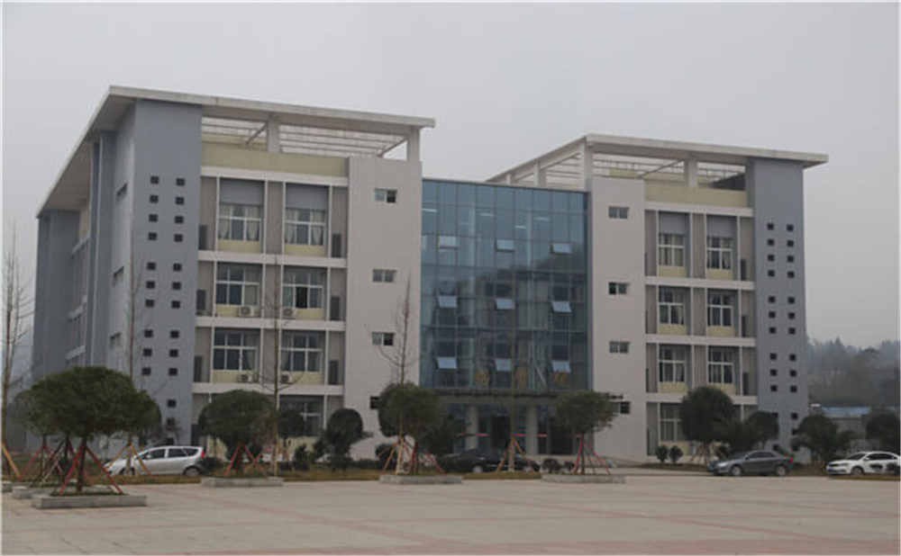 巴中市第五中學(xué)學(xué)校環(huán)境怎么樣？