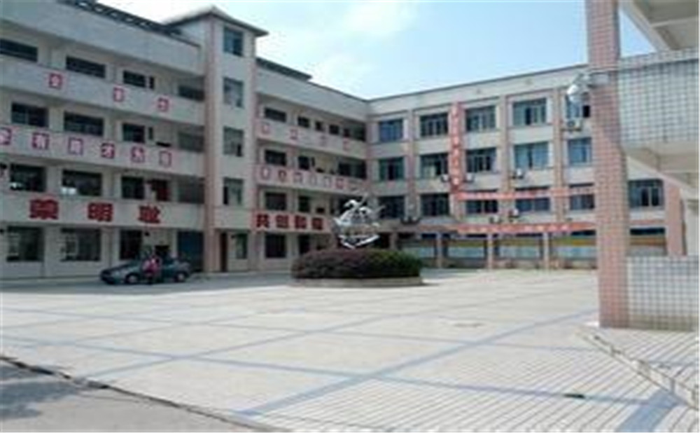 羅渡中學(xué)的招辦電話是多少？
