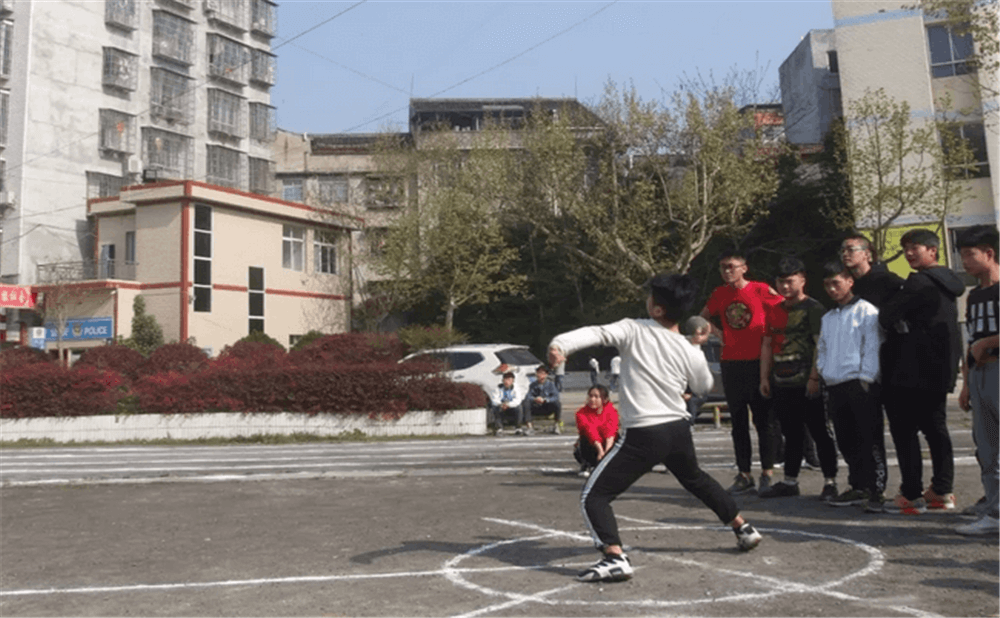 定水中學學校招辦電話是多少？