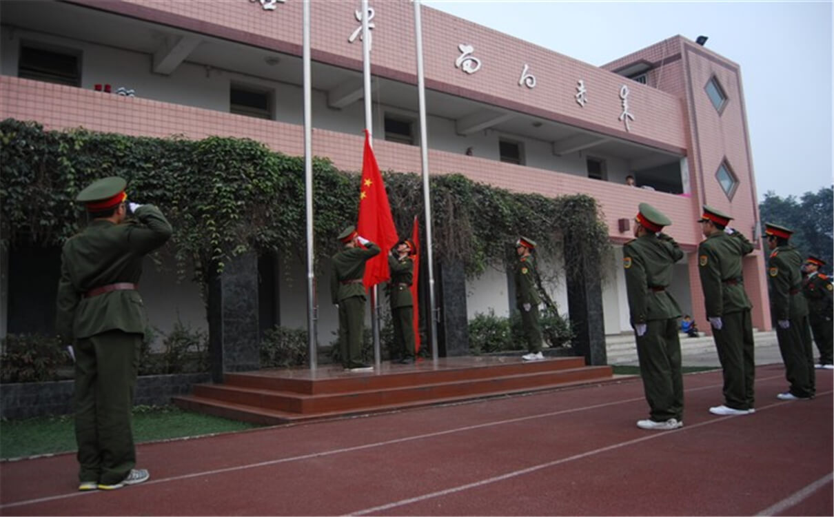 成都三十六中高中部的錄取分?jǐn)?shù)是多少分？