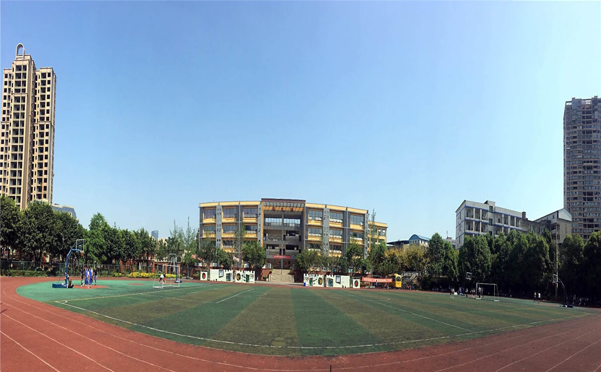 仁壽華達(dá)高中的高中怎么樣？