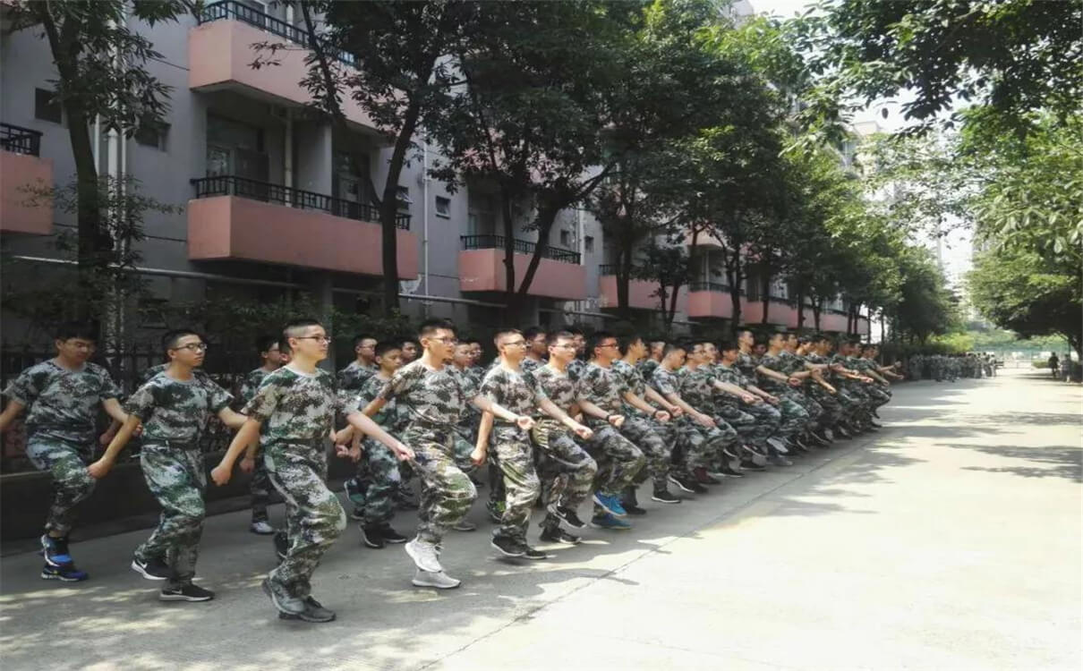 川化中學(xué)2020年招生錄取分?jǐn)?shù)線是多少？