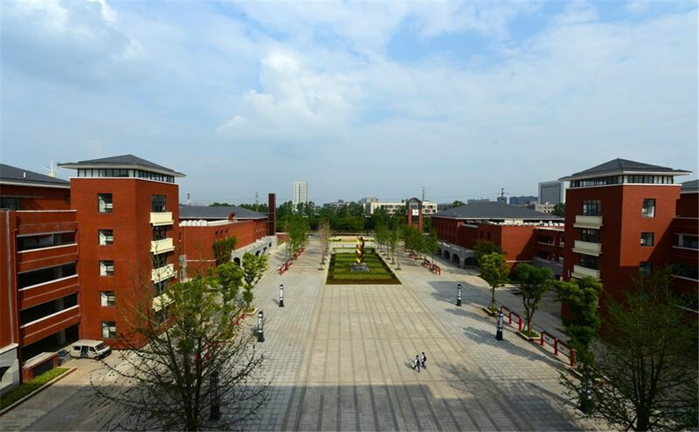 新都一中2020年的錄取分?jǐn)?shù)是多少？