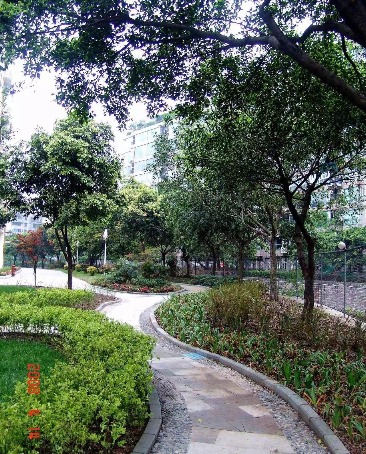 成都十八中去年的錄取分數(shù)線是多少？