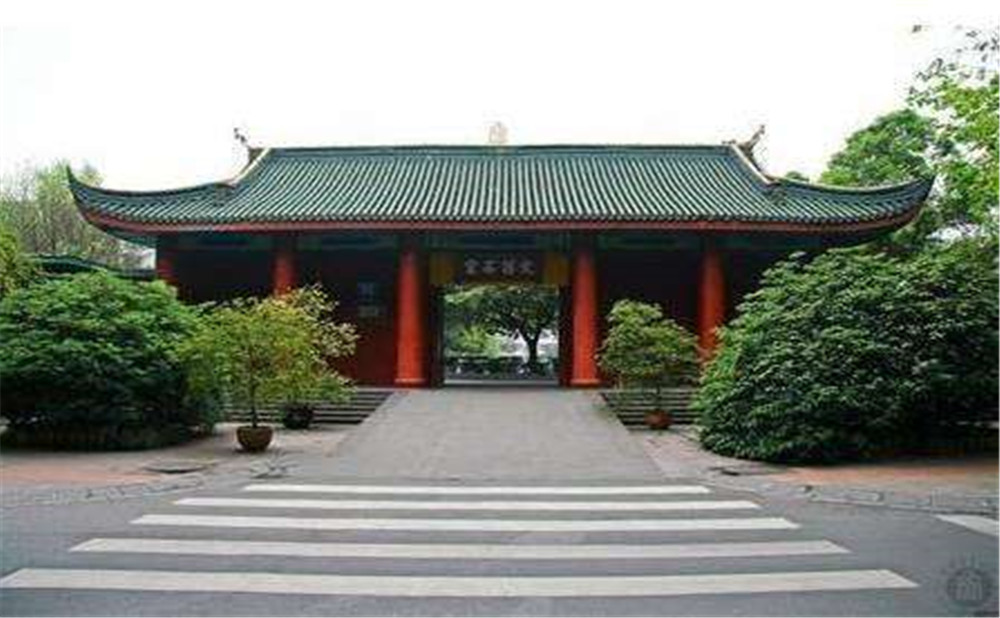 成都石室中學(xué)2020年招生標(biāo)準(zhǔn)是什么？