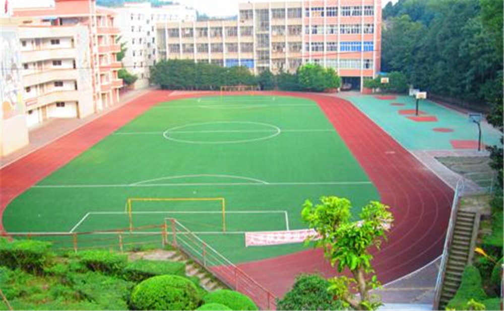 簡陽實驗中學的高中住宿怎么樣？