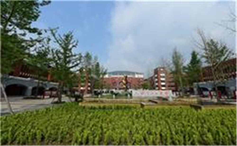 新都一中的高中住宿怎么樣？