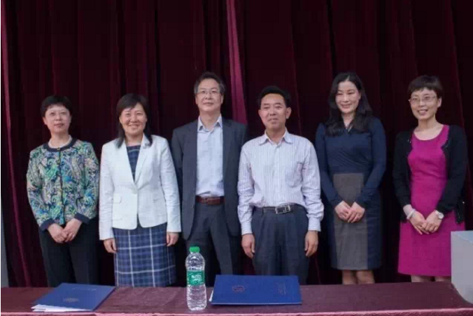 西南交通大學(xué)附屬中學(xué)的本科升學(xué)率是多少？