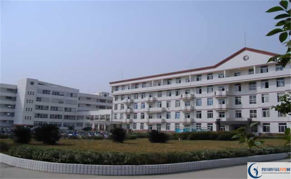 2020年龍泉二中的升學(xué)率有多少？
