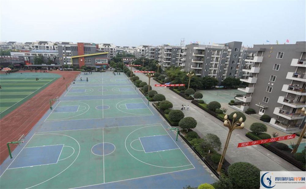 大彎中學(xué)的老師好不好？