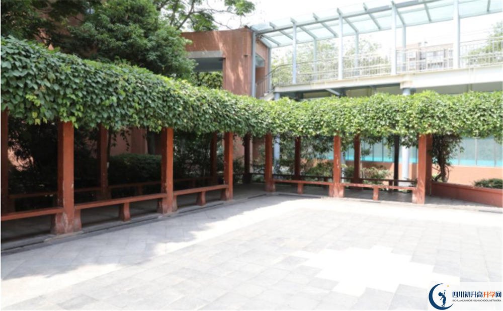 雙流中學(xué)住宿條件怎么樣？