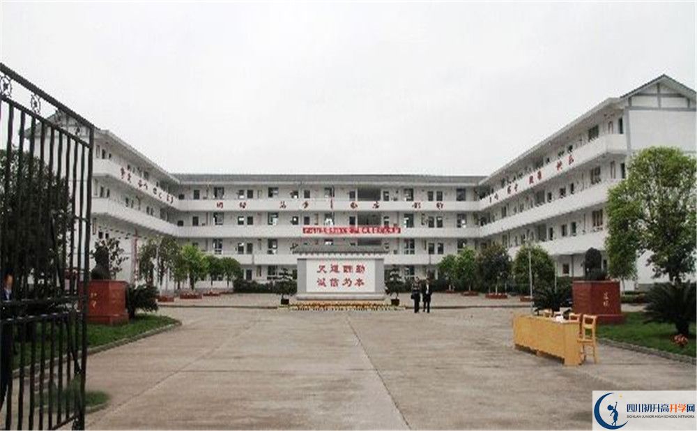 壽安中學(xué)2020年清華北大人數(shù)有多少？