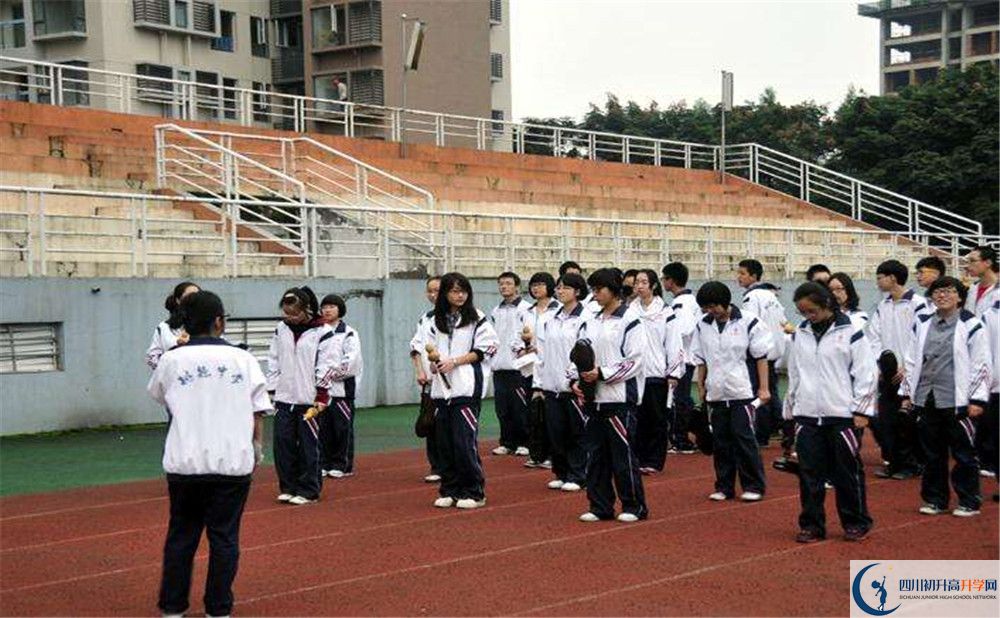 成都樹德中學(xué)光華校區(qū)住宿費用是多少錢？