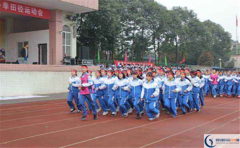 大邑縣實(shí)驗(yàn)中學(xué)初升高向外地招生嗎？