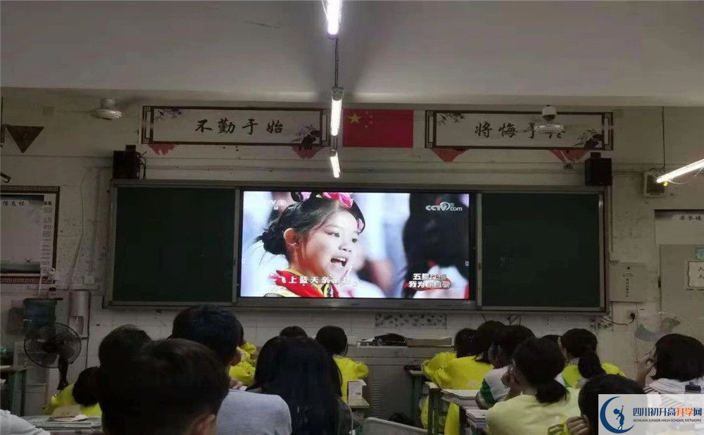 石橋中學(xué)初升高向外地招生嗎？