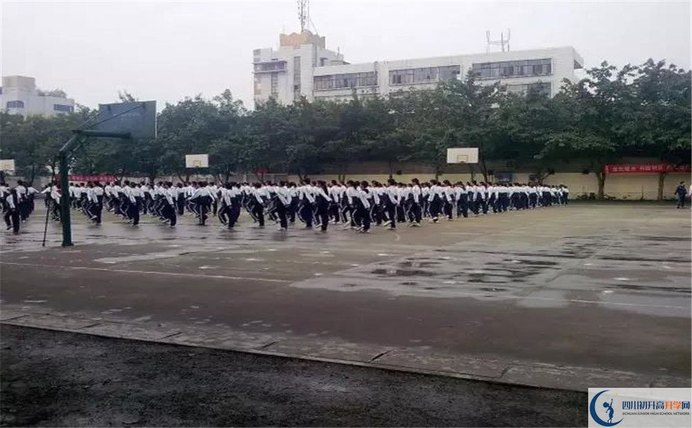 川化中學(xué)初升高自主招生錄取線是多少？