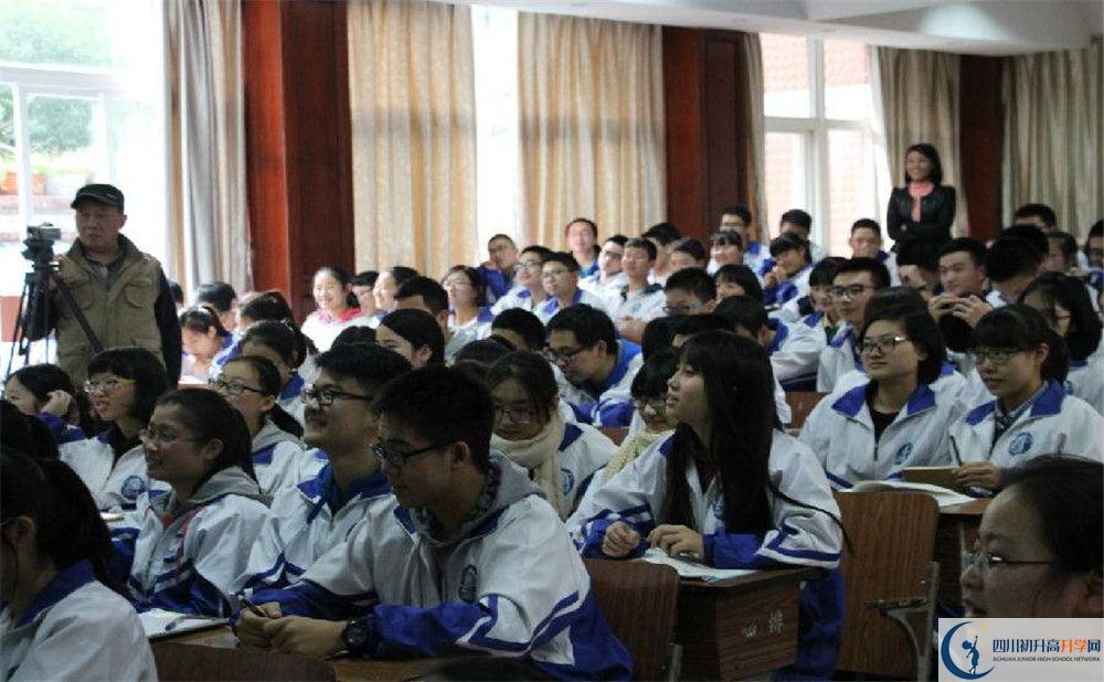北師大成都實驗中學(xué)2020年保送清華北大的人數(shù)有多少？