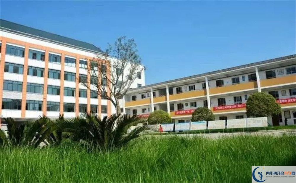 郫縣二中2020年保送清華北大的人數(shù)是多少？