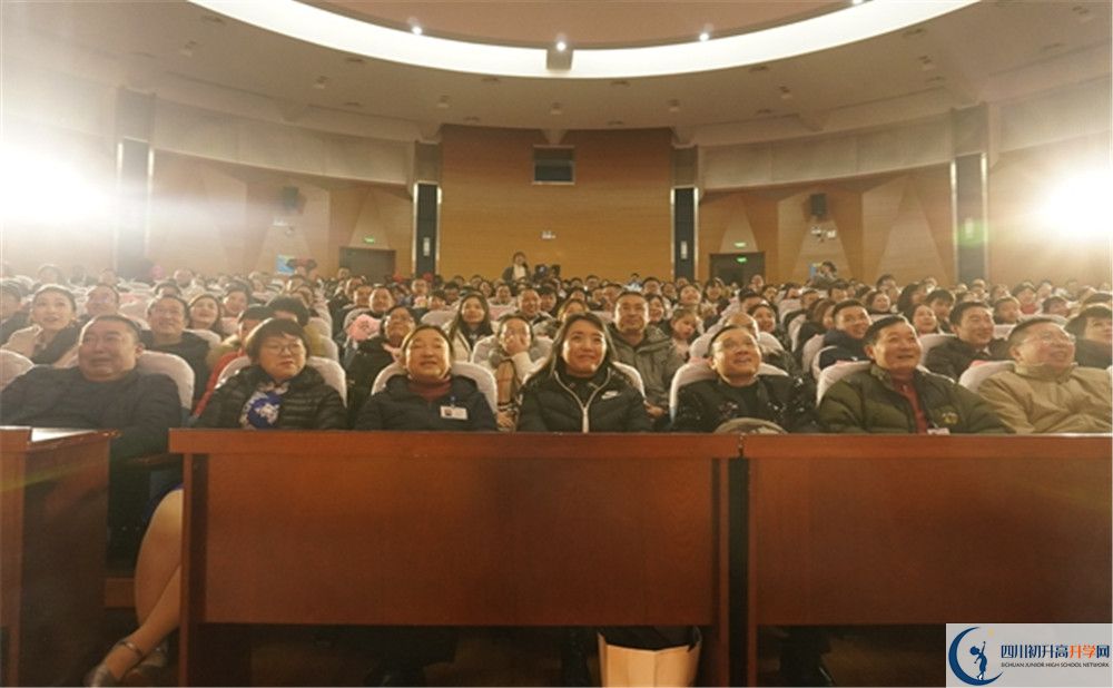 2020成都十二中高考重點(diǎn)大學(xué)升學(xué)率高不高？