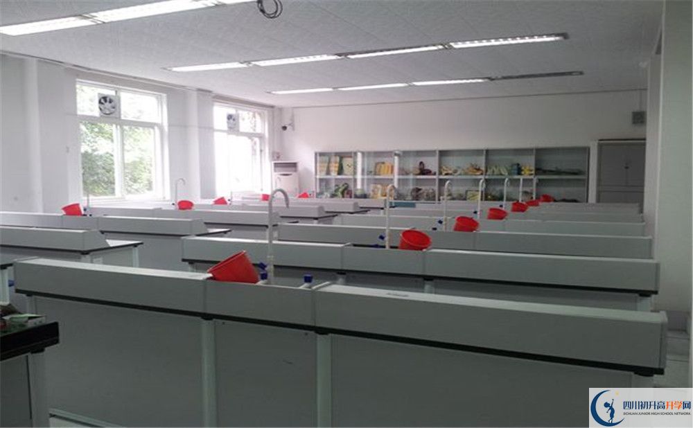 2020西南交通大學(xué)附屬中學(xué)平行班升學(xué)率高嗎？
