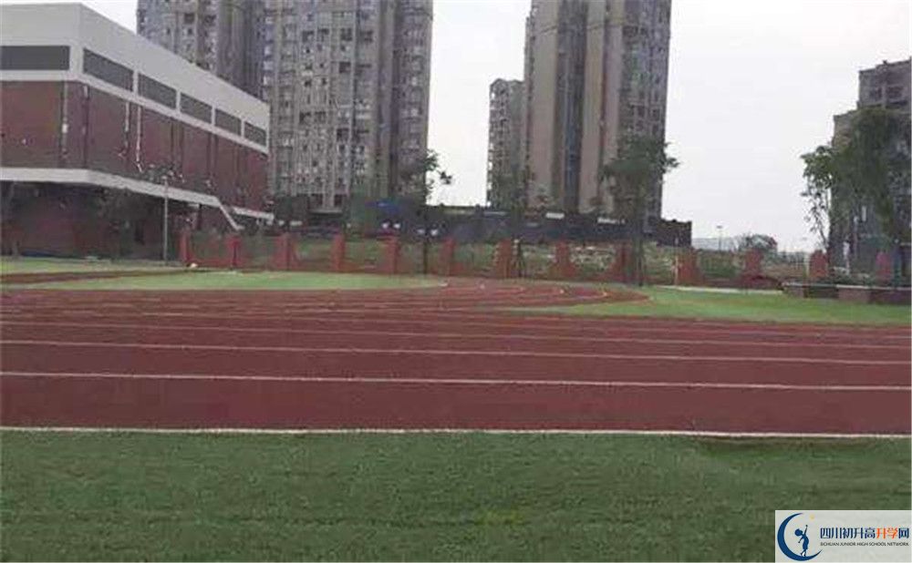 成都教科院附屬學校在校學生總人數(shù)是多少？