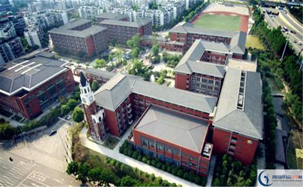 成都七中萬達(dá)學(xué)校2020年高考人數(shù)是多少？