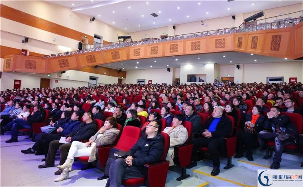 成都石室中學(xué)北湖校區(qū)2020年高考人數(shù)是多少？