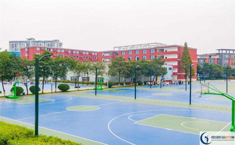 四川省合江縣中學(xué)校高三診斷考試時間怎么安排？