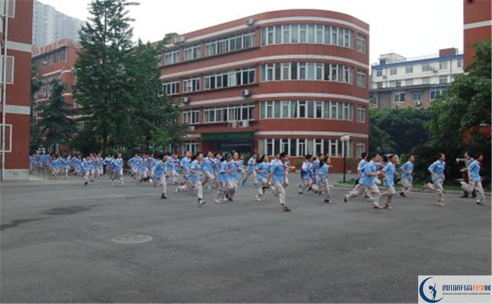 北師大成都實(shí)驗(yàn)中學(xué)怎么樣？