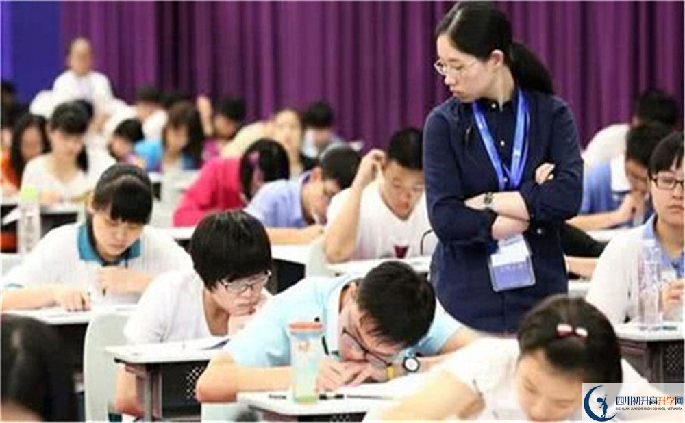 2022年中考差點分怎么進巴中市奇章中學(xué)